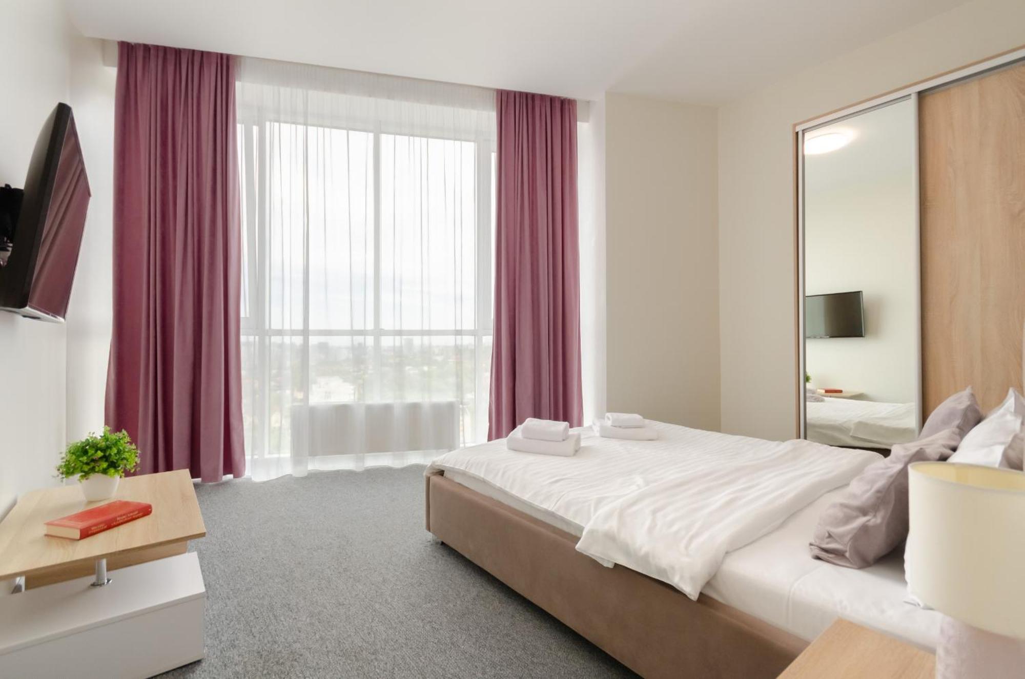 Kyiv View Railway Station Hotel Екстериор снимка